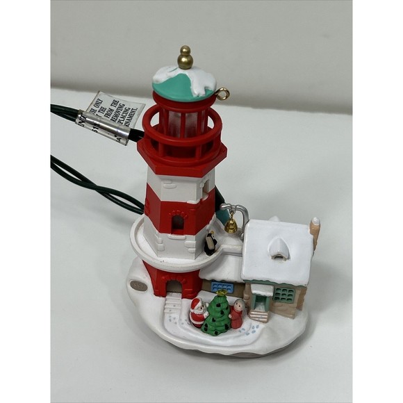 Hallmark Keepsake Ornament Lighthouse Greetings Flashing Light Tree Mr Mrs Claus - Picture 4 of 9